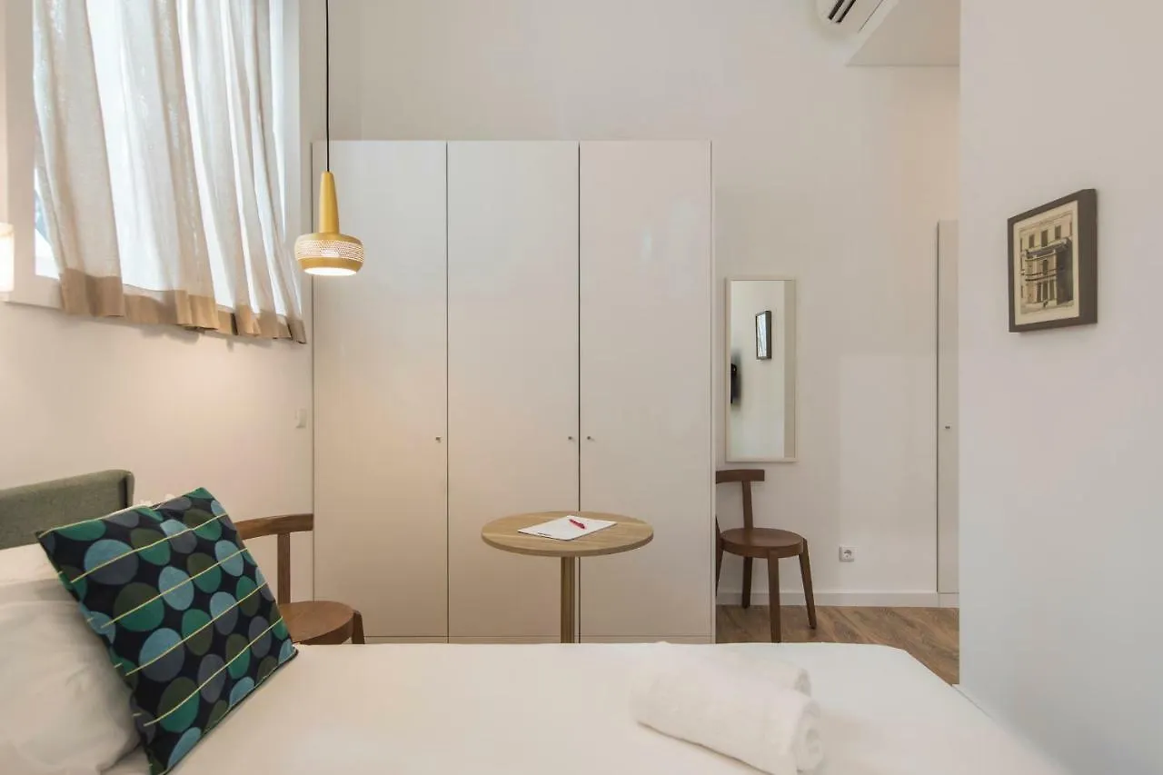Chiado Cosmopolitan Apartments Лиссабон