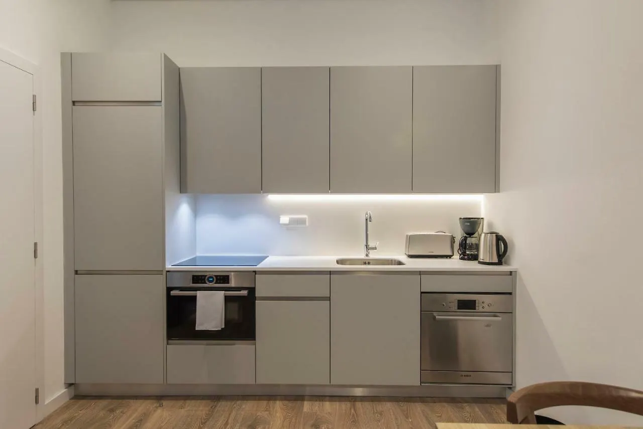 Chiado Cosmopolitan Apartments Лиссабон Португалия