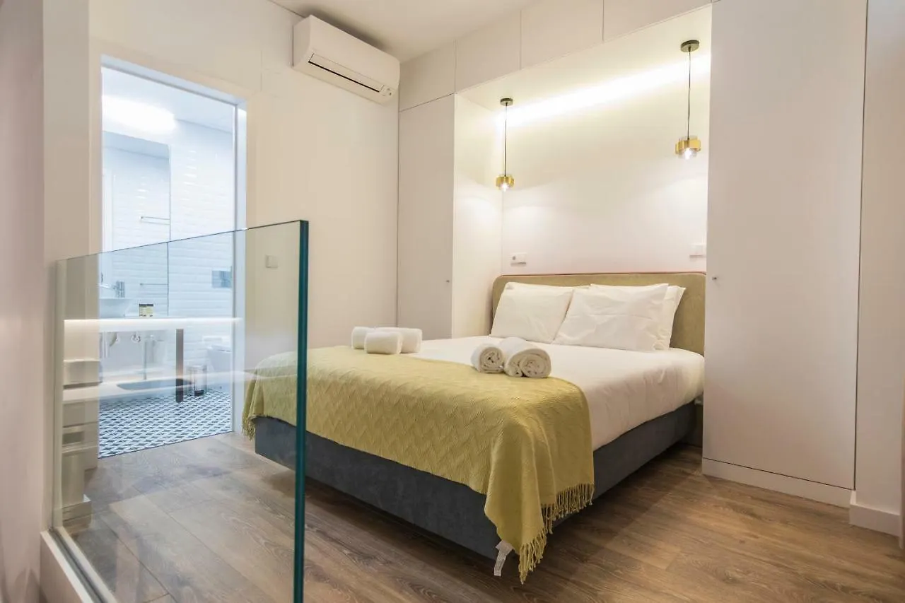 Chiado Cosmopolitan Apartments Лиссабон Португалия