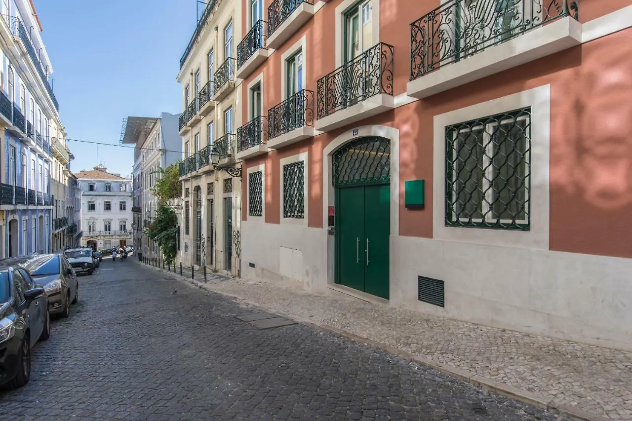 Chiado Cosmopolitan Apartments Лиссабон